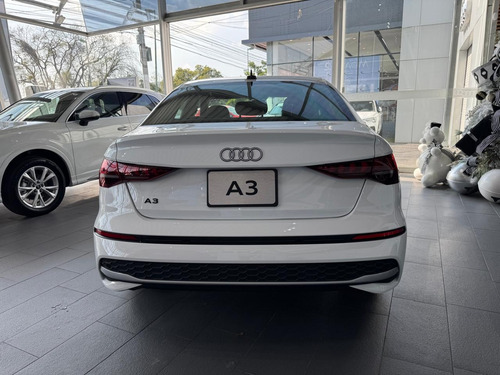 Audi A3 1.4 Sedán 35tfsi Dynamic At Dsg