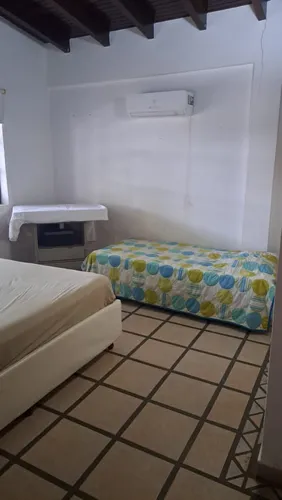 Casa Urb. Costa Azul Qc