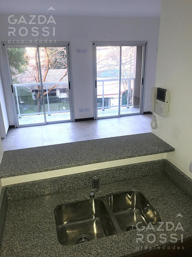 Departamento En Alquiler En Adrogue