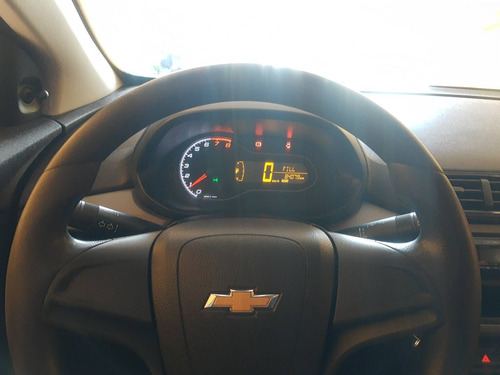 Imagem 8 de 15 de Chevrolet Onix 1.0 Mpfi Joy 8v Flex 4p Manual