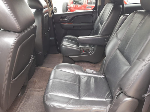 Imagen 9 de 14 de 2011 Chevrolet Suburban Lt