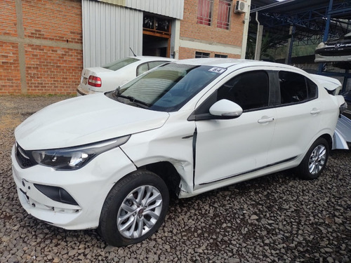 Imagem 2 de 12 de Fiat Cronos 1.3 2019/2020 Flex