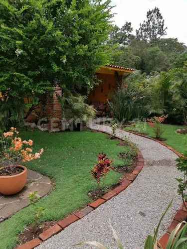 Casa En Venta En Tepoztlan, Morelos