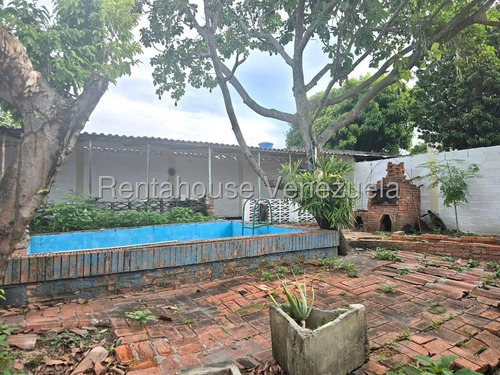 Casa En Venta En Los Pinos, Cabudare - Oportunidad
