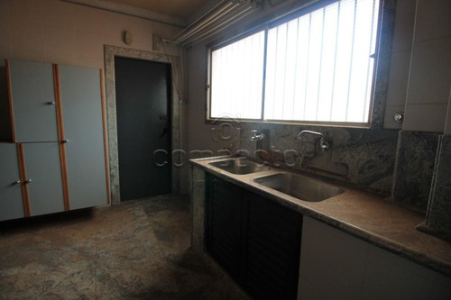 Apartamentos - Ref: L14068