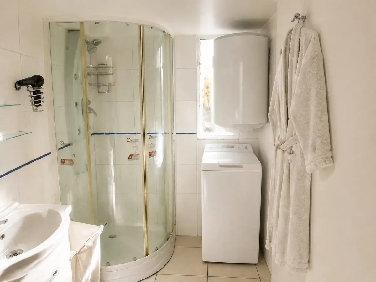 Imagen 5 de 16 de Departamento Amoblado Providencia Arriendo | 1d + 1b + 1e