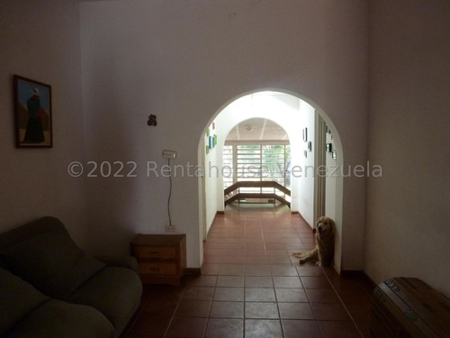 Imagen 3 de 30 de Lmgc Vende Espectacular Casa En Los Palos Grandes Cod: 23-4259