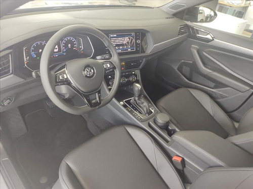 Volkswagen Jetta 1.4 250 Tsi R-line