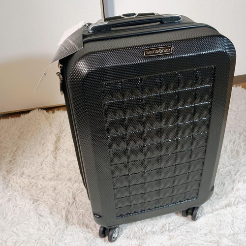 2 Valijas Samsonite Harcombe 24 Negras 1 Viaje Sin Detalles Negro Cuadritos (Usado)