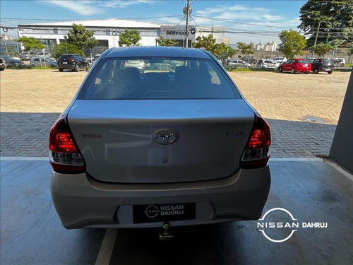 Toyota Etios 1.5 X PLUS SEDAN 16V FLEX 4P AUTOMÁTICO