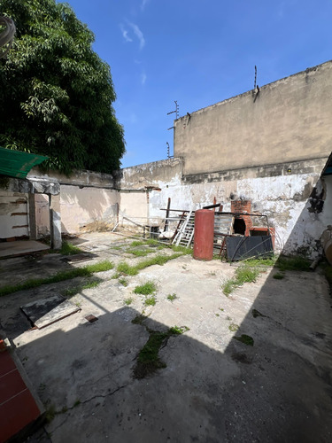 Casa Comercial En El Viñedo, Valencia, Cod: Indiccom-020