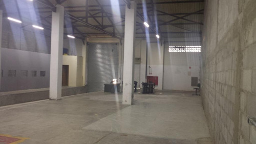 Excelente Galpão 1.000 M² - Ga0021