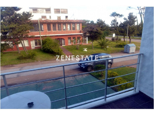 Apartamento En Mansa, 1 Dormitorios