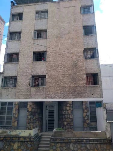 Edificio En Venta La Candelaria 1300 M2