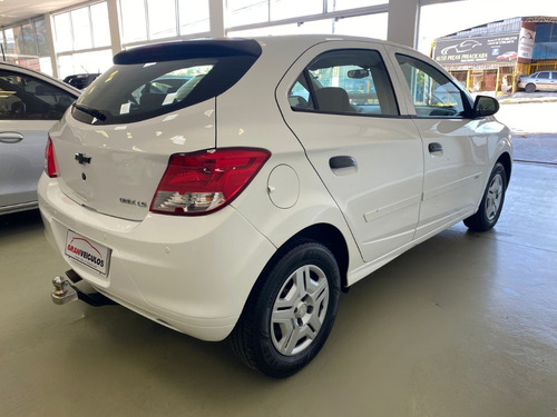 Chevrolet Onix 1.0 MPFI LS 8V FLEX 4P MANUAL