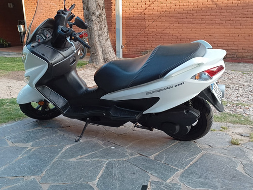 Suzuki Burgman 200