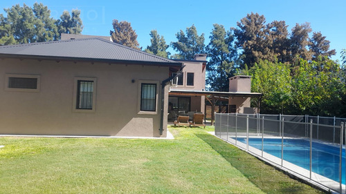 Venta Casa 4 Amb En Parque Sakura. Exaltacion De La Cruz