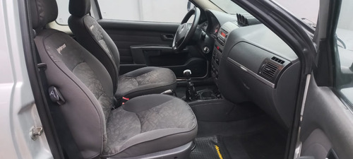 Fiat Strada 1.8 Adventure Locker