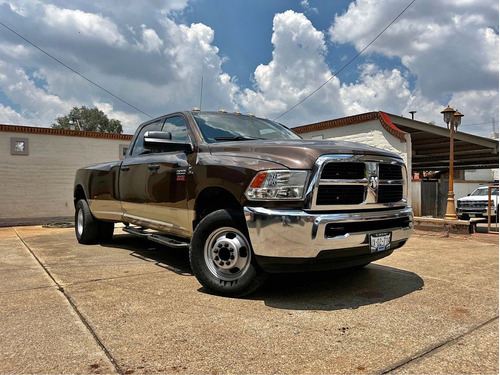 Dodge Ram 3500 Crew Cab 4x4 Disel 2012