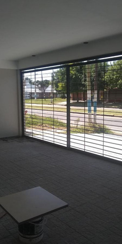 Dúplex En Venta - 2 Dormitorios 1 Baño - Cochera - 83 Mts2 - Los Hornos, La Plata