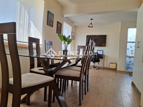 Casa En Venta De 3 Dorm. En Puente Alto Mm