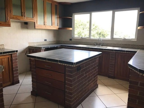 Imagen 7 de 9 de Venta 3 Casas En Zona 15 Vista Hermosa 3