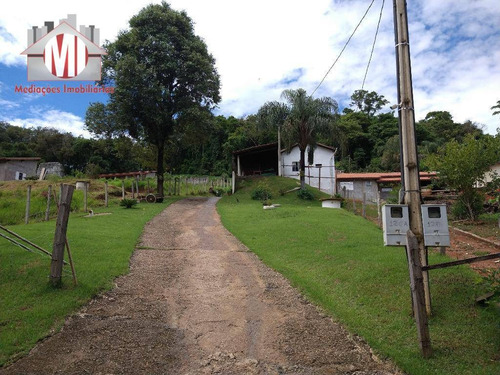 Linda Chácara Com 02 Dormitórios, Jardim, Ótimo Padrão De Acabamento, No Asfalto, À Venda, 2300 M² Por R$ 320.000 - Zona Rural - Pinhalzinho/sp - Ch0845