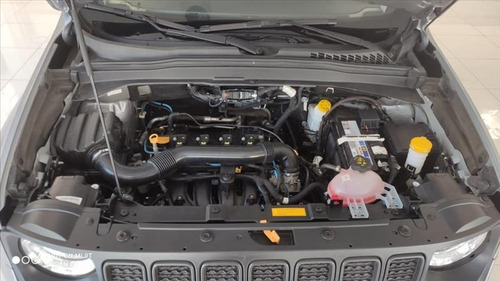 Imagem 10 de 10 de Jeep Renegade 1.8 16v Flex Sport 4p Automático