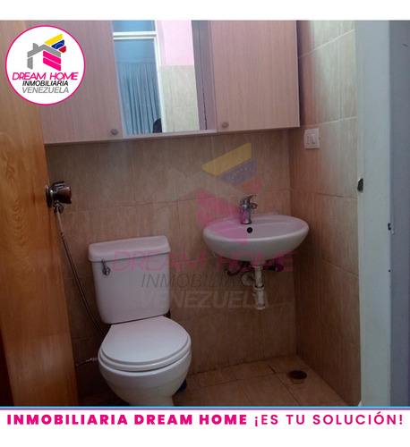 Apartamento En Venta Urbanización La Roca Charallave