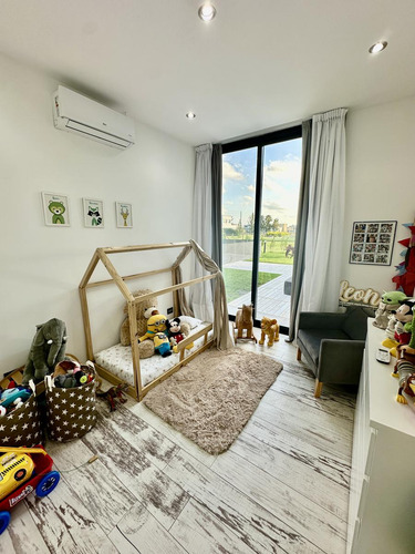 Casa En Venta En Santa Rita Canning San Vicente