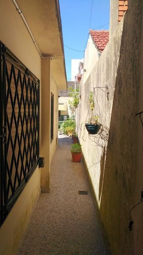 Venta Casa 4 Amb 210 M2 Cochera Terraza Valentin Alsina Lanus