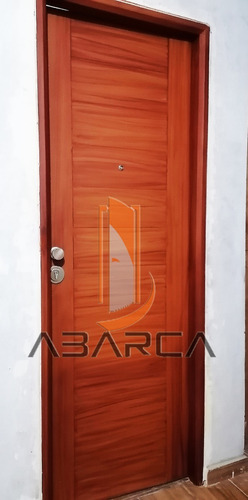 Puertas De Fierro Apariencia De Madera