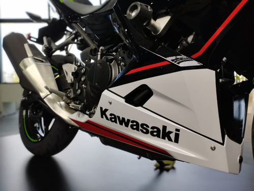 Imagen 16 de 19 de Kawasaki Ninja 400 Abs Krt