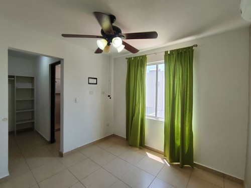 Casa En Renta En Zakia
