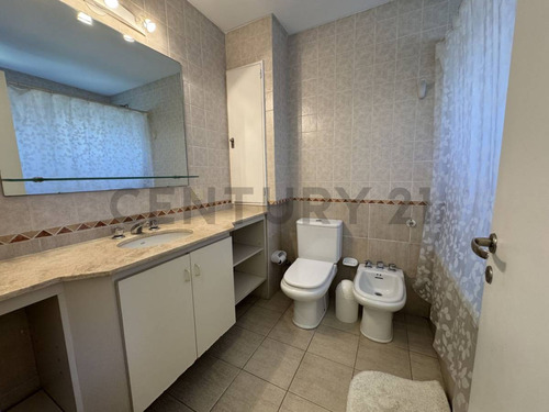 Venta Departamento 3 Ambientes Con Cochera En Village Hacoaj, Club De Campo Hacoaj