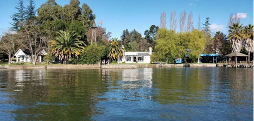 Casa Mediterranea A Orilla De Lago De 5d-4b. En Lago Rapel