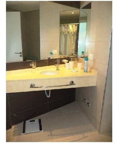 Apartamento En Alquiler Por Temporada De 3 Dormitorios En Playa Brava