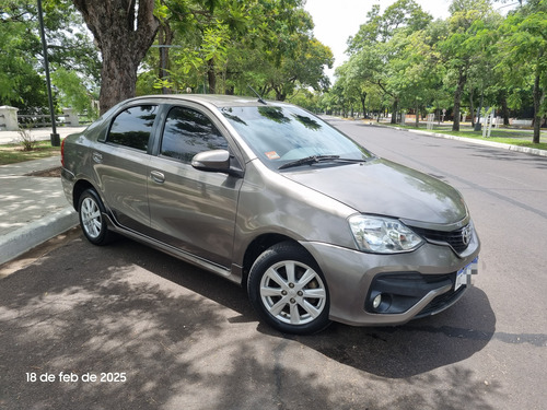Toyota Etios 1.5 Sedan Xls