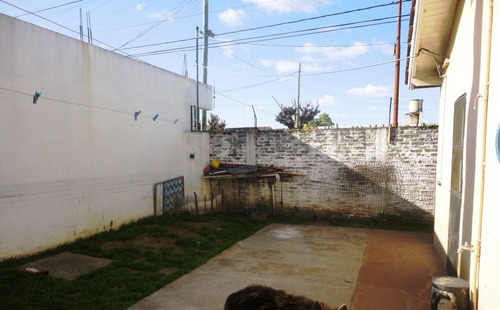 Imagen 14 de 15 de Casa En Venta En José C Paz
