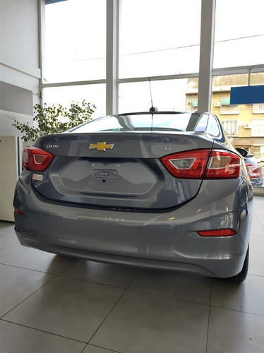 Imagen 5 de 8 de Chevrolet Cruze 4 1.4 Lt At
