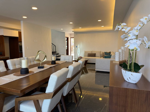 Moderna Casa Nueva En Venta Villas Zacango Calimaya, De 3 Niveles, Cerca De Colegios, Centros Comerciales, Zoológico, Etc
