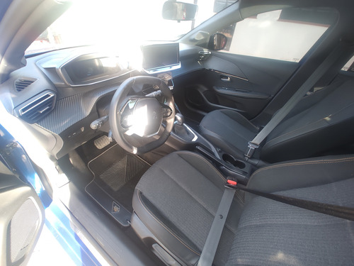 Peugeot 208 1.6 Road Trip Tiptronic