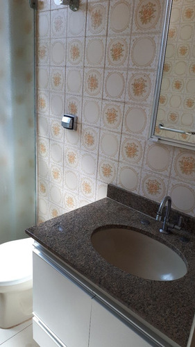 Apartamento Para Alugar Na Rua Carlos Afonseca, Gonzaga, Santos - Sp - Liv-15231