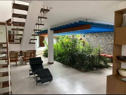 Imagen 9 de 14 de Casa En Venta Cumbres De Curumo Calle Cerrada