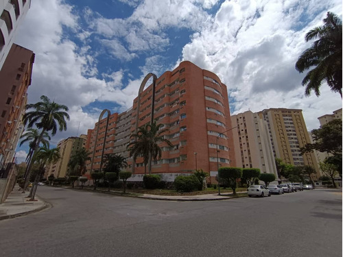 Johana Lazaro Vende Apartamento En Residencias Madrid Prebo 157 Mts2  Valencia Edo Carabobo