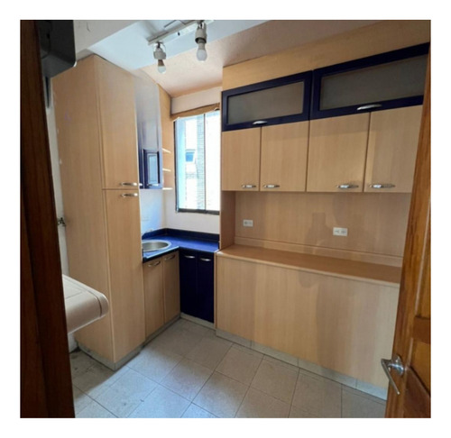 Alquiler Apartamento Urbanización La Soledad, Resd. Deyalud