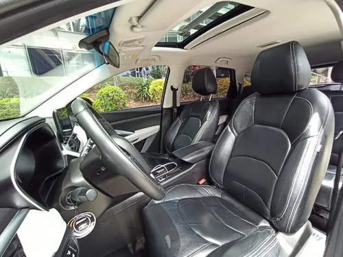 Chevrolet Captiva PREMIER