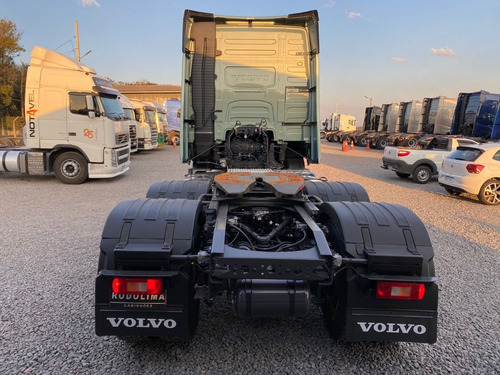Imagem 7 de 20 de Volvo Fh 540 6x4 Ano 2021 Verde Globetrotter Traçado 6x4