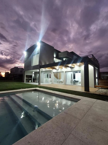 Casa En Venta Horizontes Al Sur Canning, San Vicente