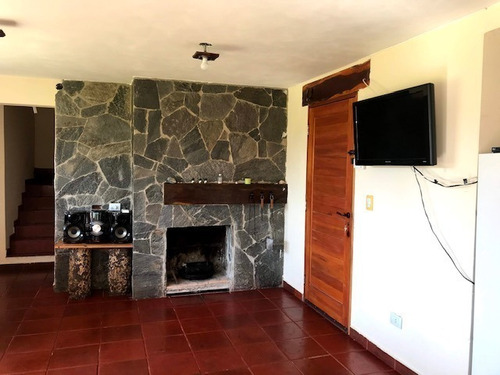 Imagen 7 de 13 de Venta De Vivienda En Barrio Las Lagunitas - Viv0163